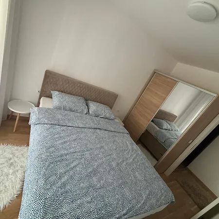 Stan Na Dan Santo Banja Luka